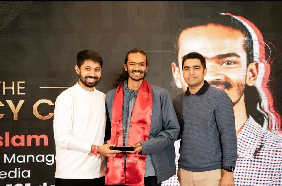 Iftakharul Islam Bhuiyan receives his Legacy Club crest